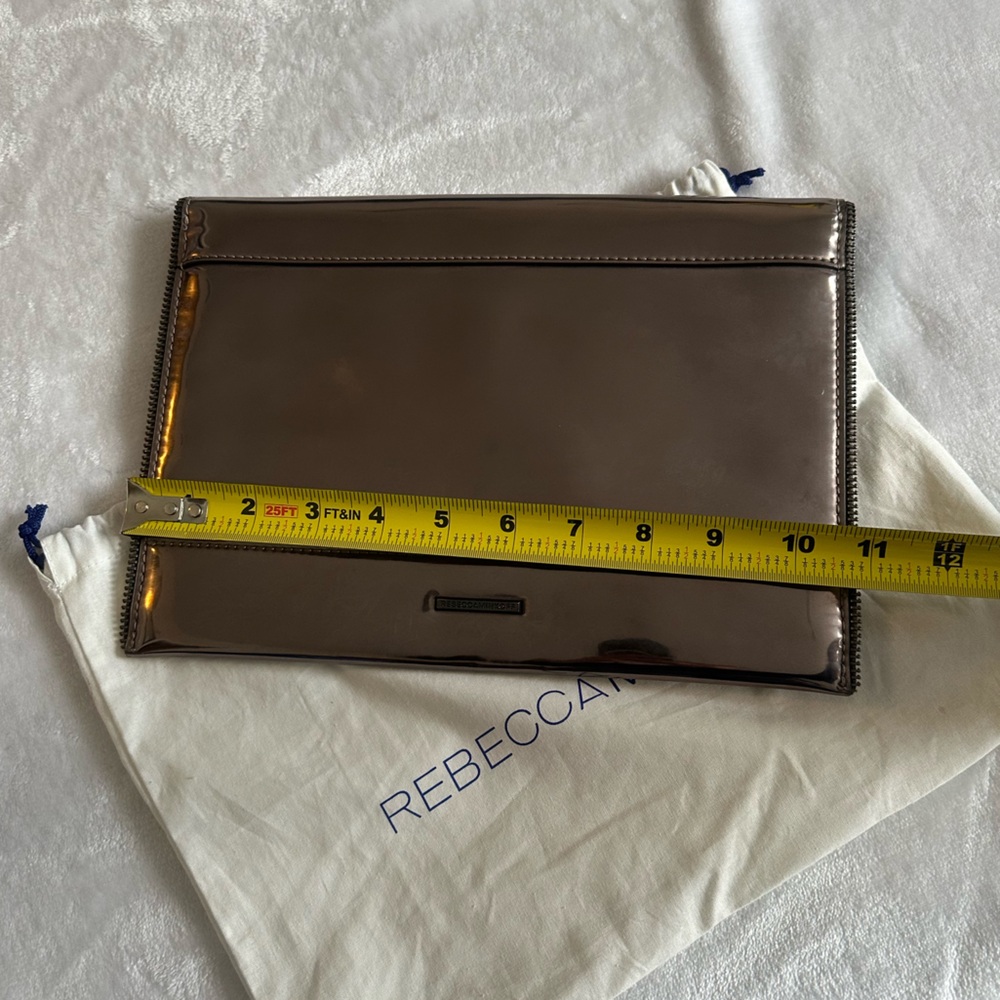 Rebecca Minkoff silver clutch with dust bag - Picture 7 of 7